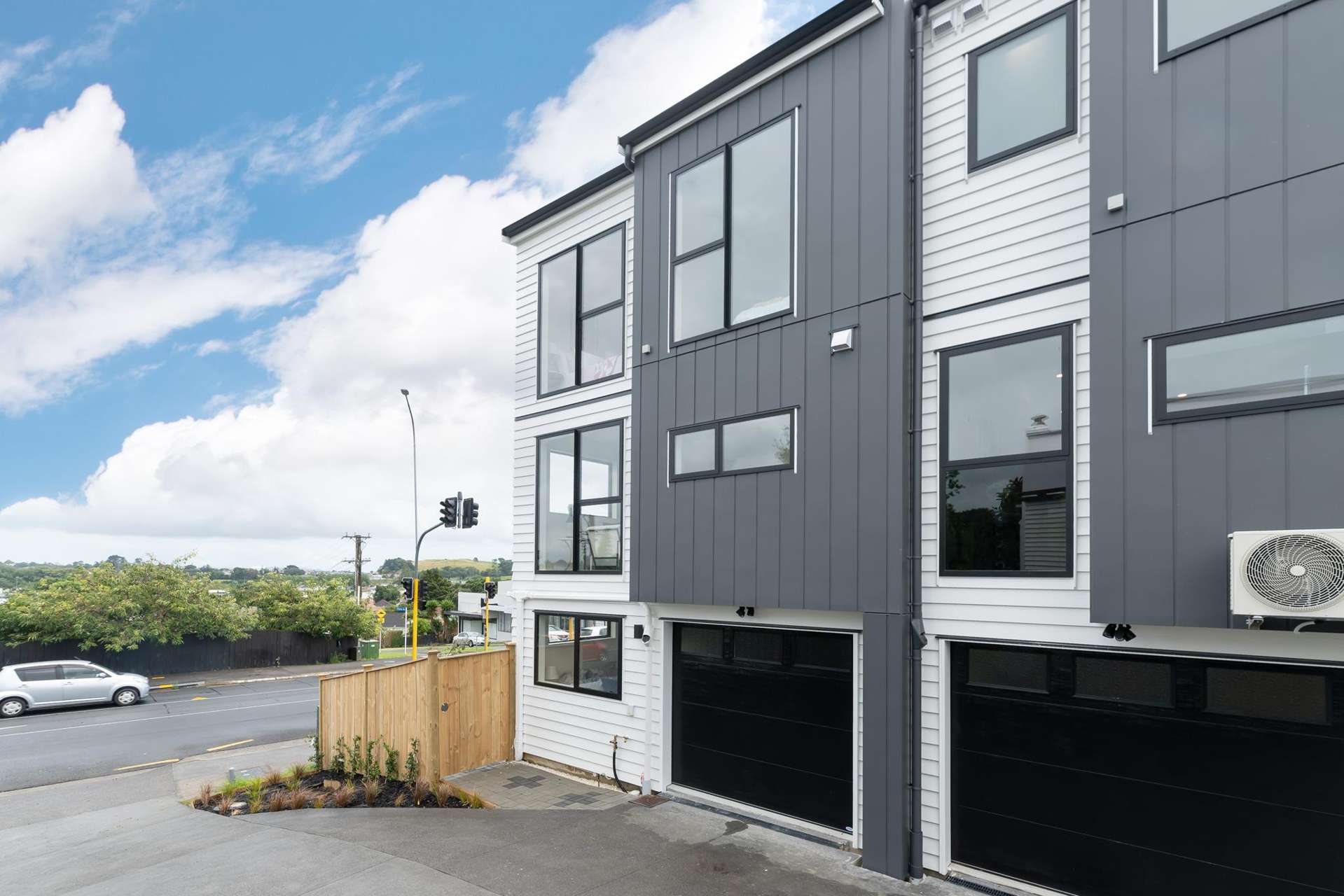 1A Scout Avenue Mt Roskill_0