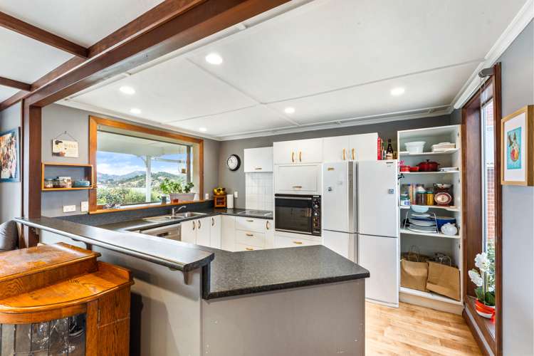 13 Magnetic Street Port Chalmers_12