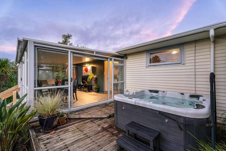 34 Konini Road Titirangi_16