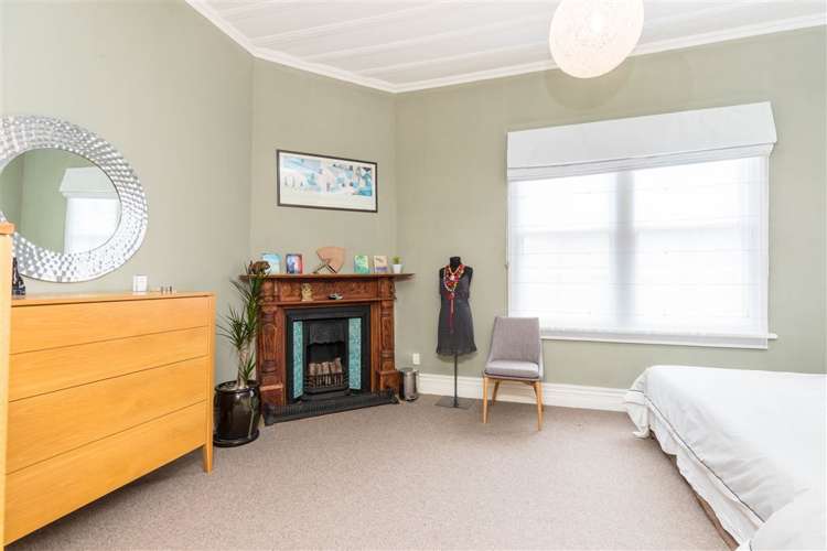 24 Mozeley Avenue Devonport_11