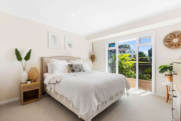 872 Whangaparaoa Road Manly_9