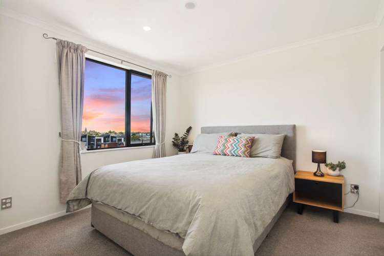 8/1 Coral Tree Avenue Manukau_7