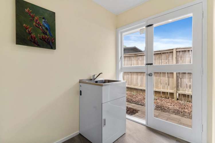 128 Everglade Drive Totara Heights_14