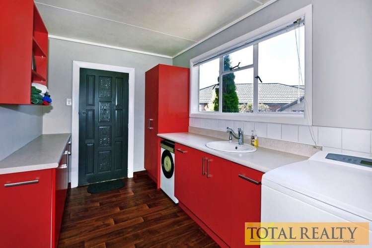 114 Gilberthorpes Road Hei Hei_16