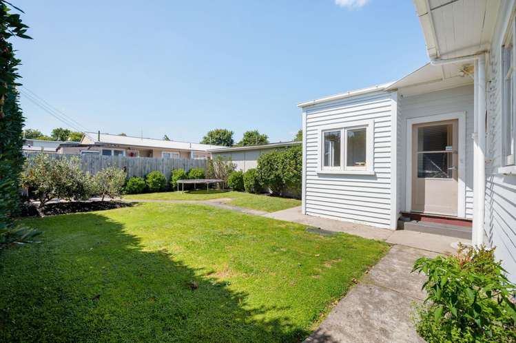 1 Hall Lane Frankton_11