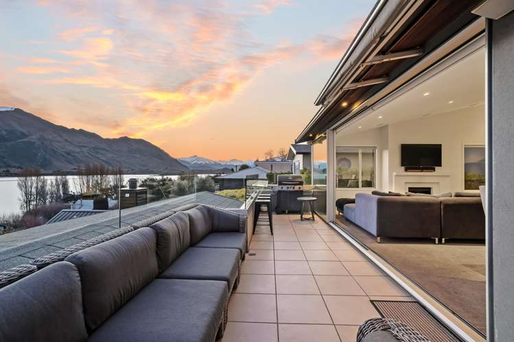 2/124 Lismore Street Wanaka_17