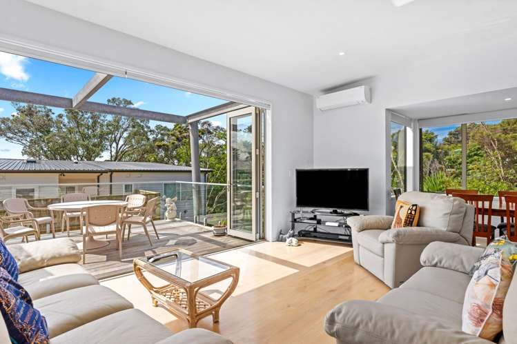 6 Wendy Hood Way Snells Beach_2