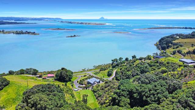 8 Ohiwa Cove Rise Opotiki_2
