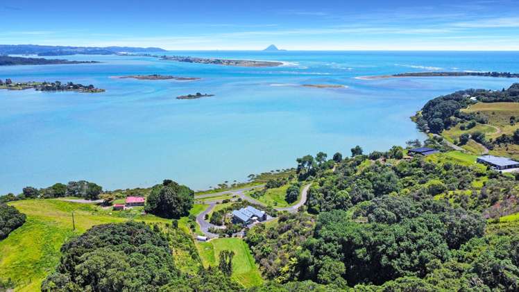 8 Ohiwa Cove Rise Opotiki_2