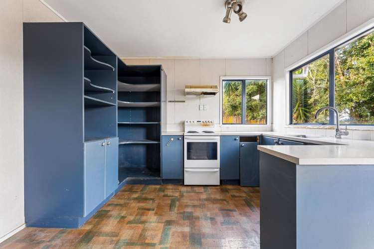 2/27 Lingfield Street Glenfield_5