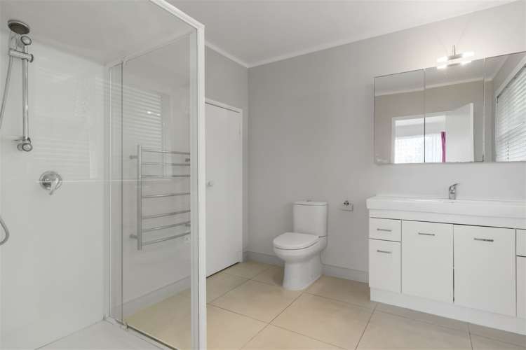 42 Juniper Road Sunnynook_10