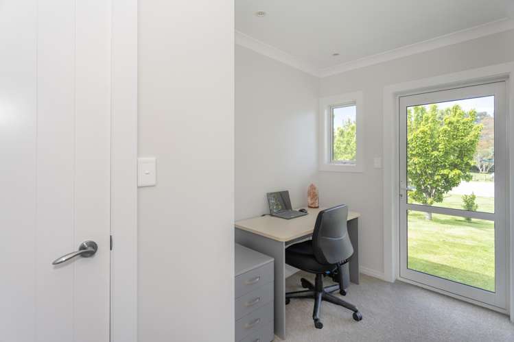 326 Homestead Road Weston_31