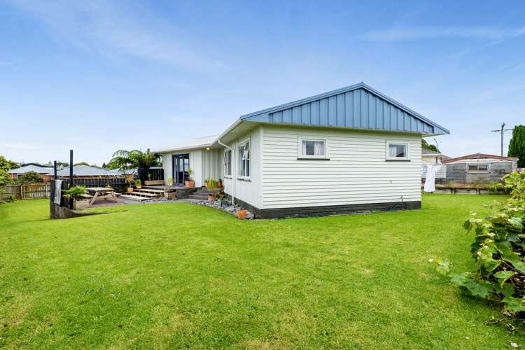 89a Broadway Waitara_18