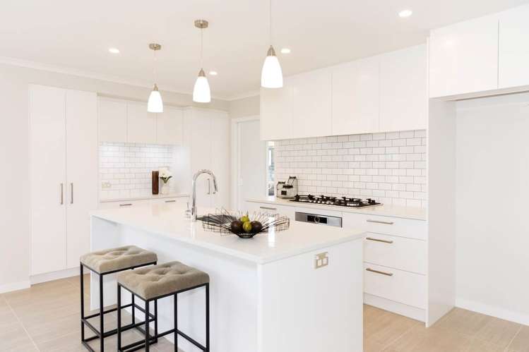 88 Colonial Drive Silverdale_12