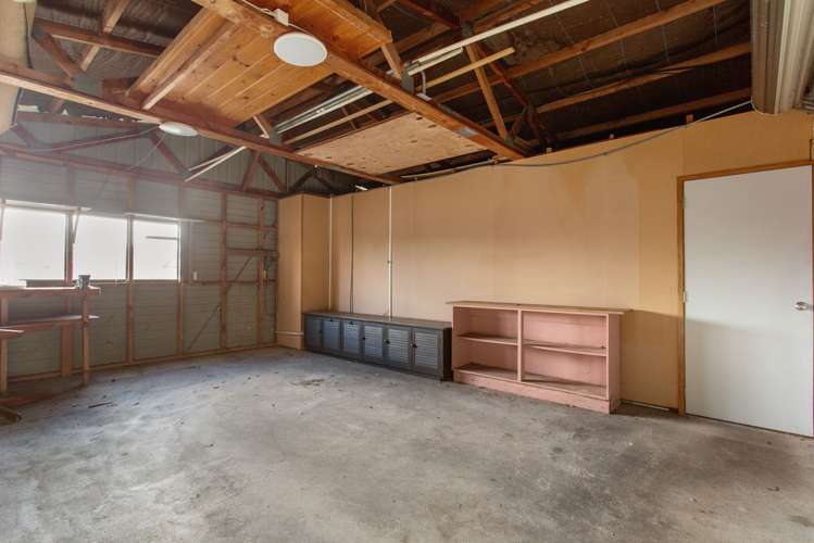 76 Saint Annes Crescent Wattle Downs_8