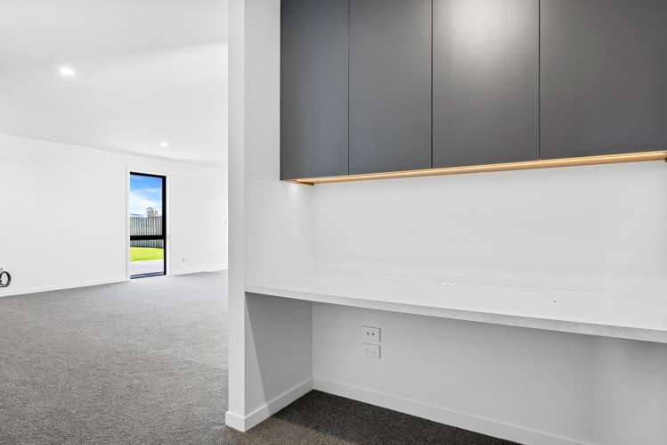 61 Greig Crescent Amberley_7