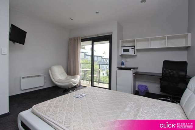 4/119A York Place 2202_3