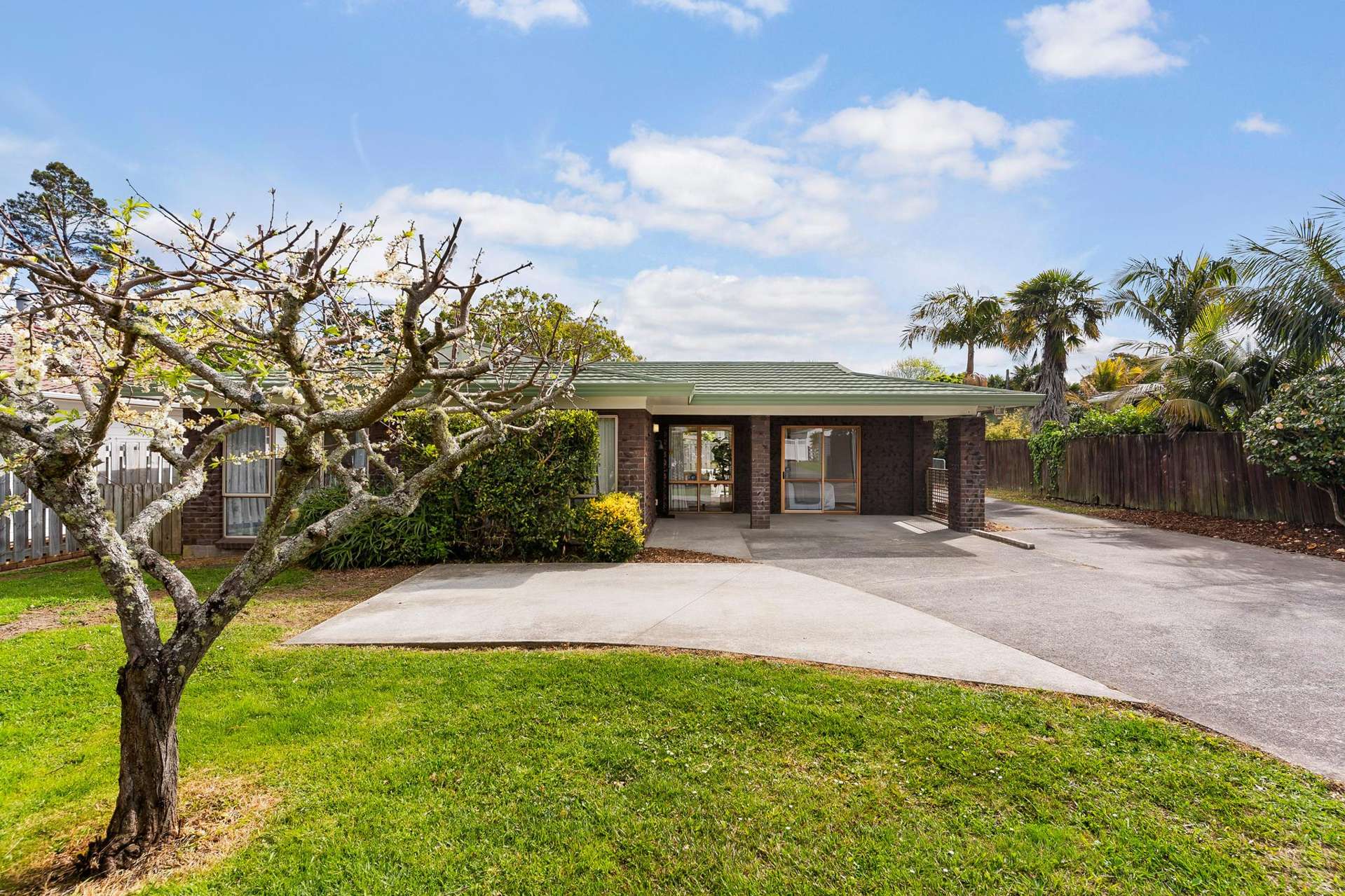 14 Sunkist Bay Road Beachlands_0