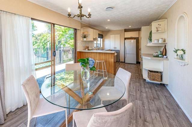 19 Akepiro Place 1230_3