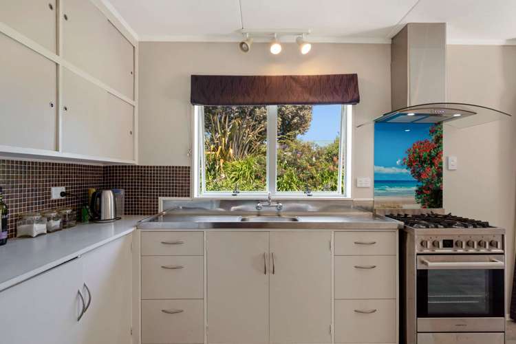 847 Hokio Beach Road Hokio Beach_8