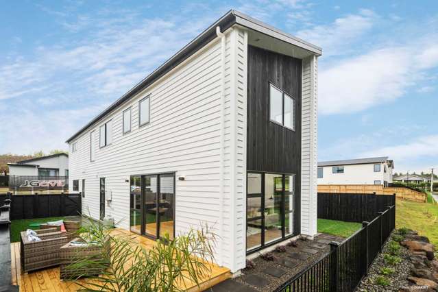 39 Sidwell Road Wainui_1