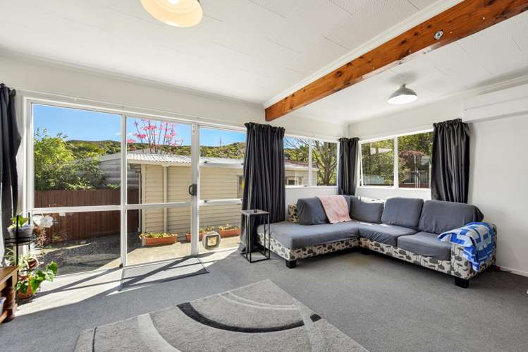 2/74 Scotia Street Wakatu_3