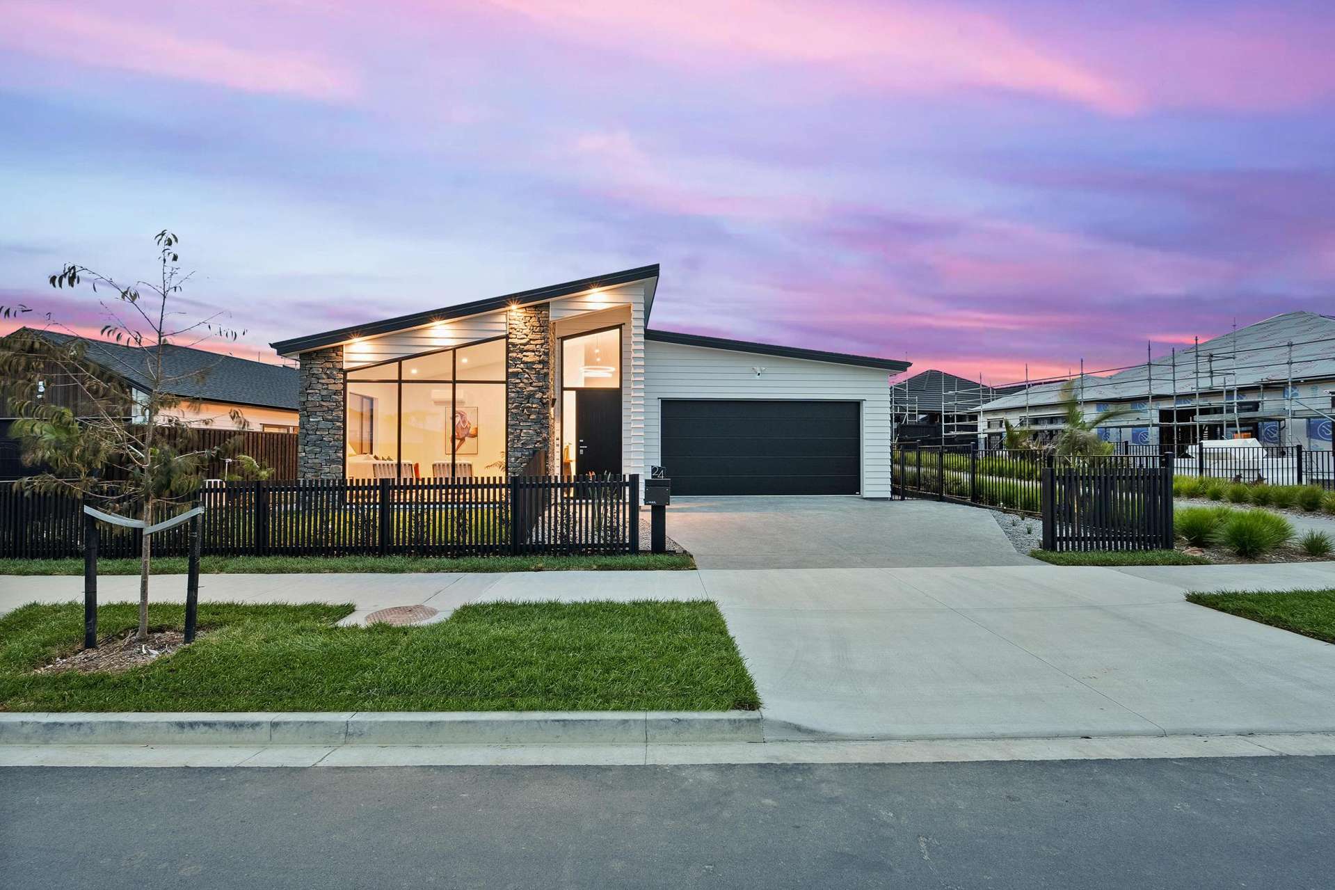24 Tipu Crescent Milldale_0
