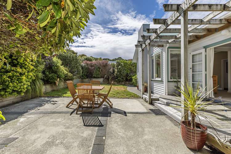 10 Hildreth Street Karori_17