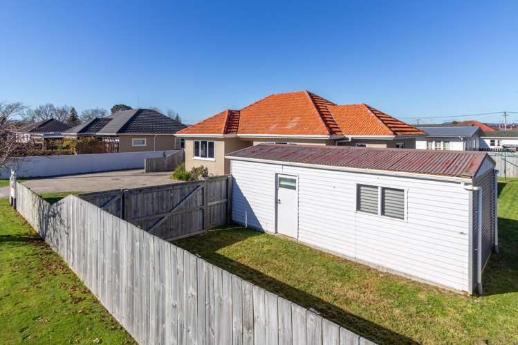11 Cochrane Street Fairy Springs_15
