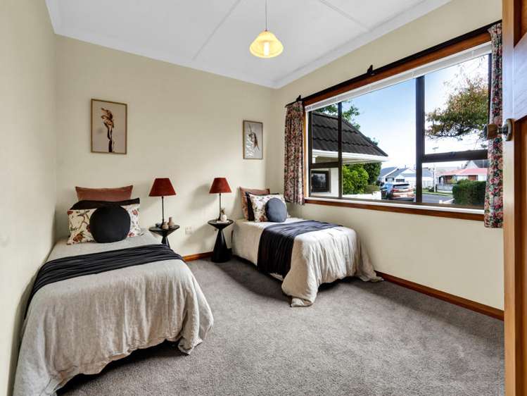 10 Seddon Street Westown_14