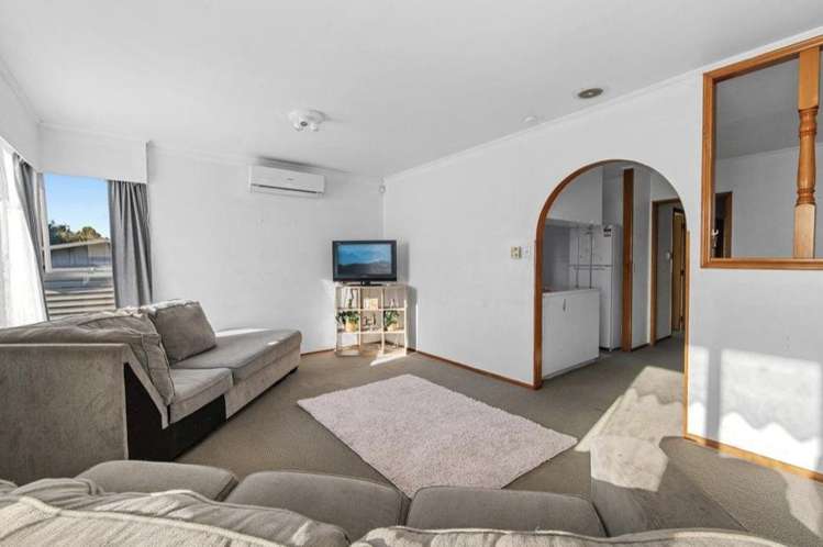 64 Sunlands Drive Manurewa_17