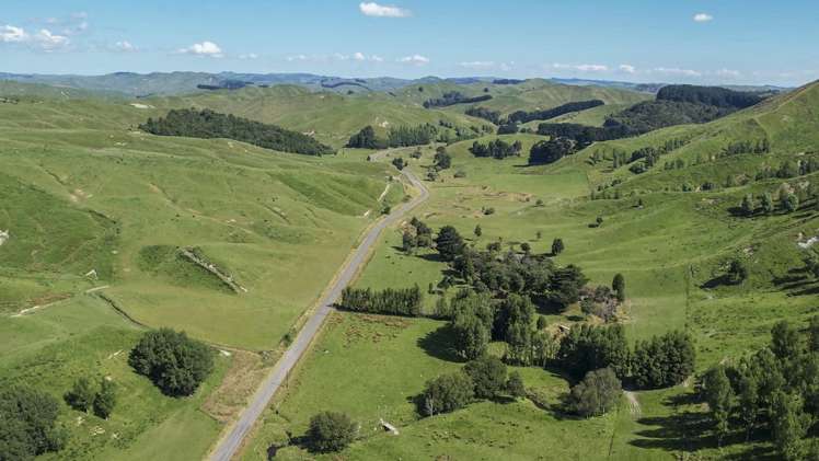 769 Pa Valley Road Eketahuna_9