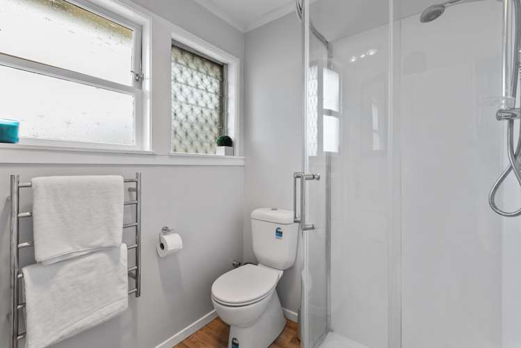 1/5 Edward Avenue Orewa_8