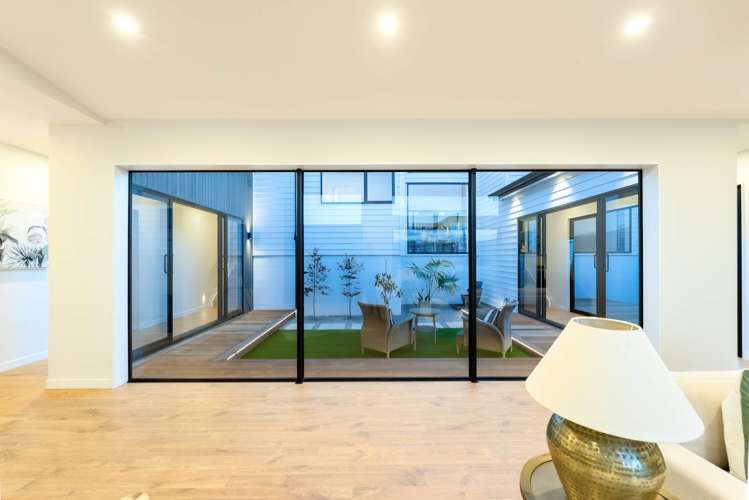 18 & 18a Katote Avenue Swanson_18