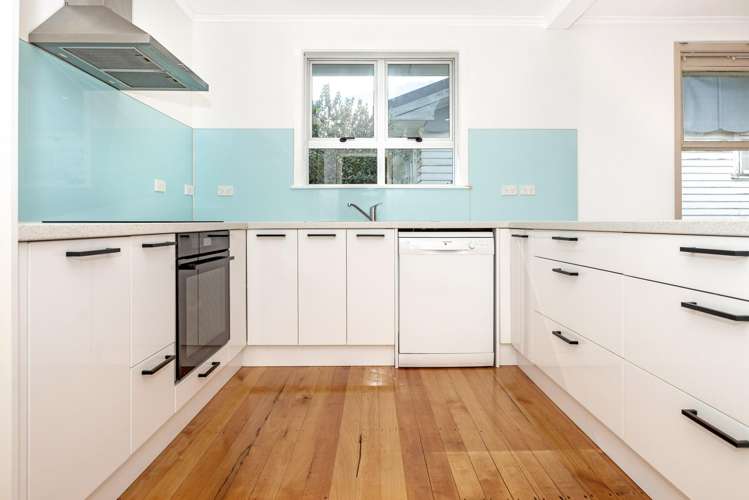 799 Gladstone Road Te Hapara_15