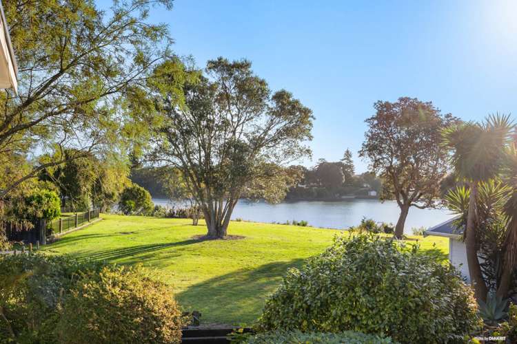 8 Heron Place Waiuku_2