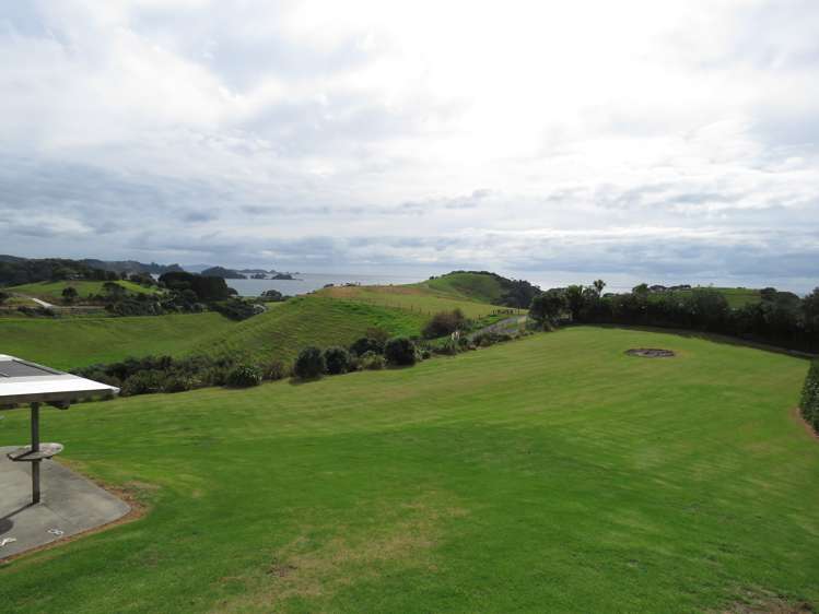 112 Rockell Road Whananaki_10