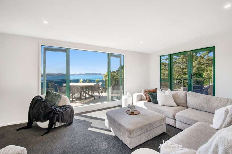 57 Duncansby Road Stanmore Bay_12