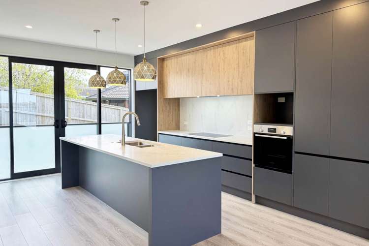 5/20 Penzance Road_5