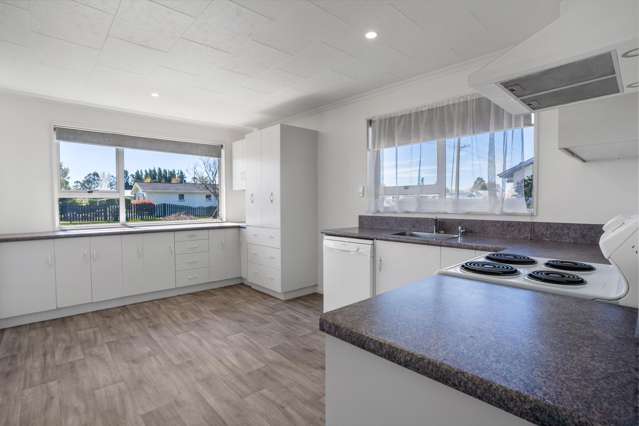 35 Dejoux Road Winton_2