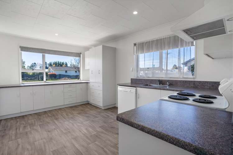 35 Dejoux Road Winton_2