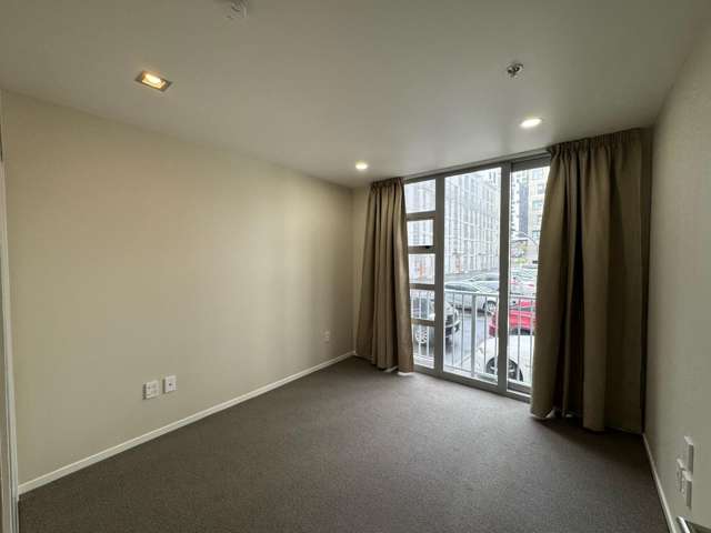 2A/58 Liverpool Street 10015_1