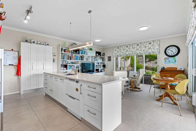61 Panorama Heights Orewa_18