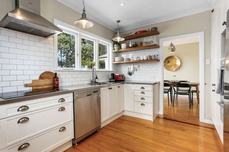 11 Commissariat Road Mount Wellington_5