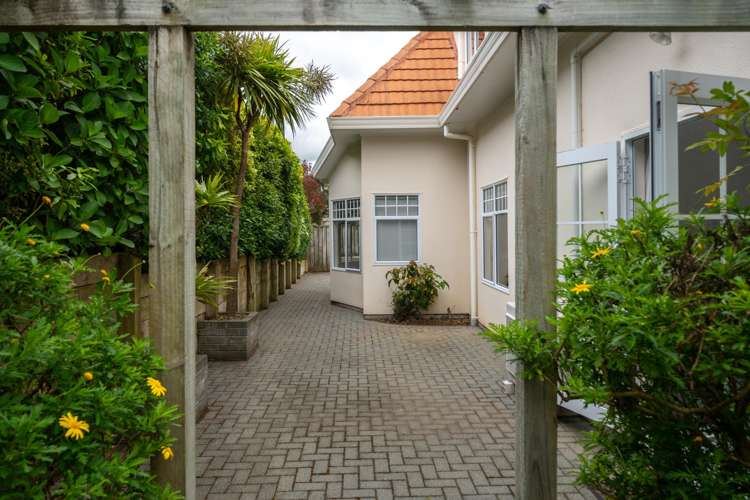 4 Amesbury Drive Churton Park_22