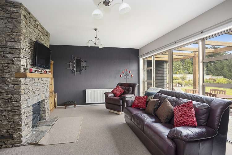 226 Mountain Road Gore Surrounds_8