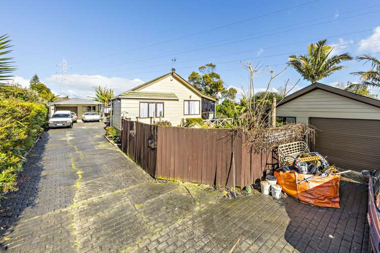 42 Sikkim Crescent Clover Park_12