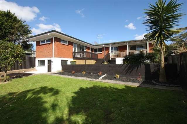 66 Reeves Road Pakuranga Heights_2