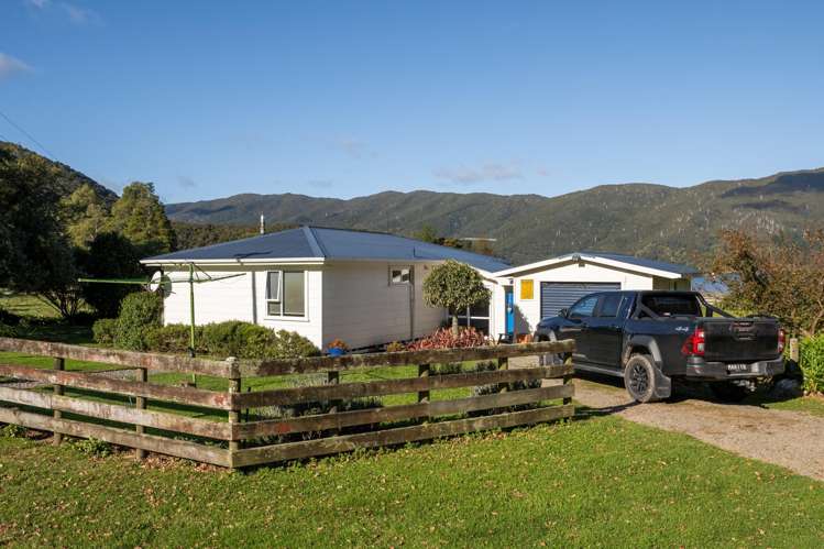 4710 Kenepuru Road Marlborough Sounds_20