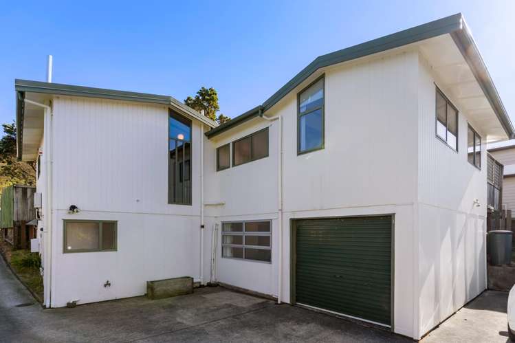 84 Thurleigh Grove_1